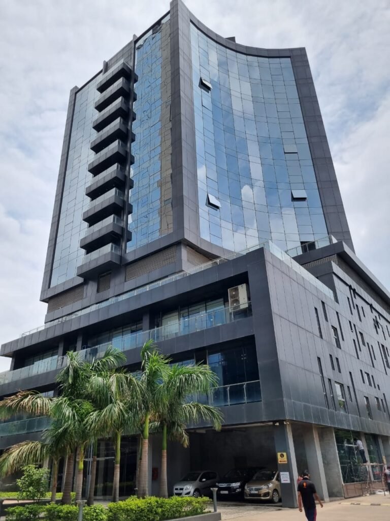 Arihant Aura