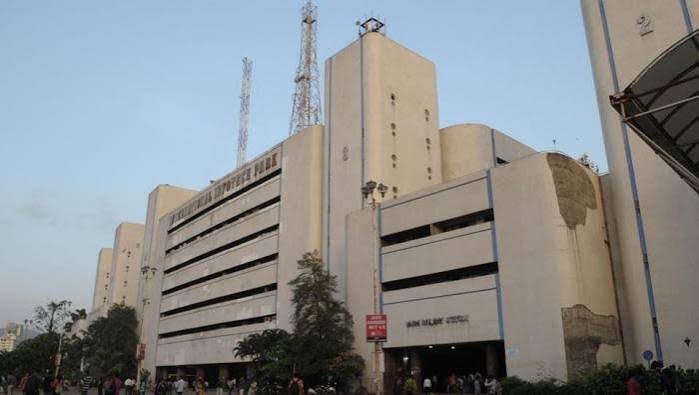 vashi Railway station Complex